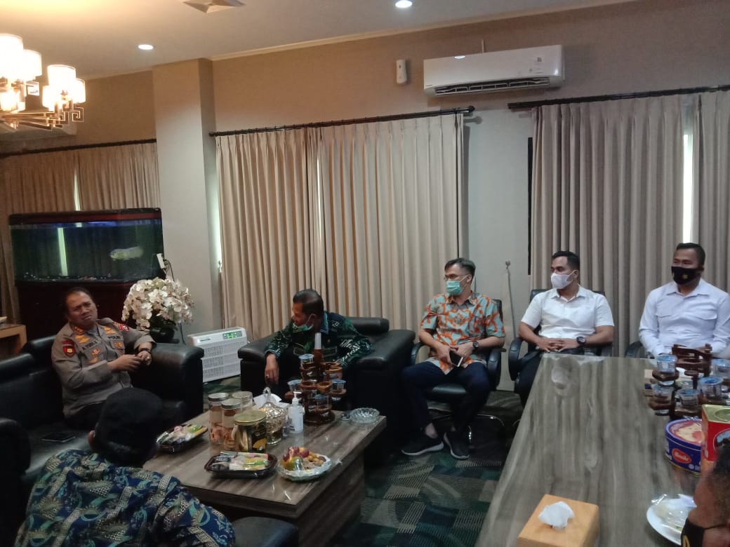 Jalin Sinergitas dengan Pemerintah Daerah, Kabidkum Polda Banten Kunjungi Walikota Serang
