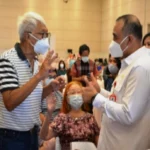 Bupati Tangerang  Pantau Pelaksanaan Vaksinasi Lansia di The Springs Club Sumarecon