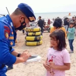 Hadapi Libur Panjang, Ditpolairud Polda Banten Laksanakan Patroli dan Himbauan Kepada Pengunjung Pantai