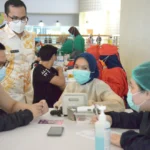 Wakil Walikota Tangsel Meninjau Vaksinasi Tahap Kedua di Teras Kota