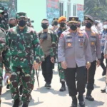 Panglima TNI, Kapolri, dan Kepala BNPB Cek Gudang Obat COVID-19 di Kodim 0602/Serang