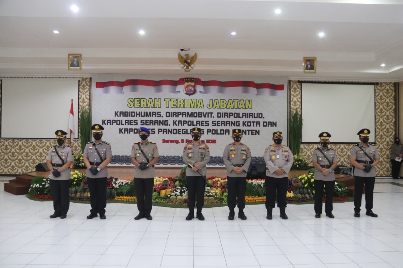 Kapolda Banten Lantik Pejabat Utama dan Kapolres
