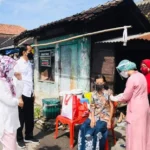 Presiden Tinjau Vaksinasi Pintu ke Pintu di Jawa Tengah