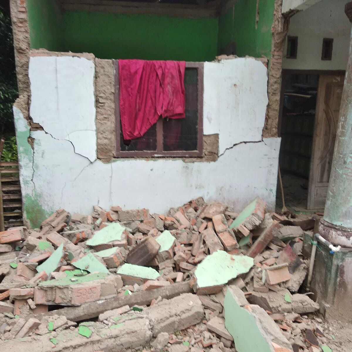 Pasca Gempa di Sumur Banten, Kapolda Banten Sampaikan Dampak Gempa