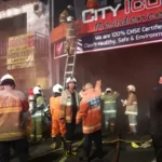 Hotel City Icon Residence Kebakaran, 6 Orang Di Evakuasi Ke Rumah Sakit