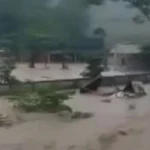 Banjir Bandang Terjang Kawasan wisata di Purwakarta